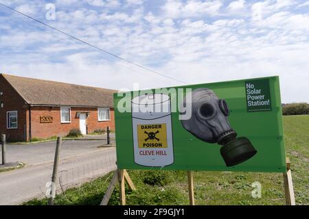 Cleve Hill Solarkraftwerk, KEINE Kampagne für Solarkraftwerk, Kent, Engand Stockfoto