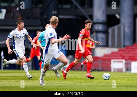 Kopenhagen, Dänemark. April 2021. Victor Jensen (22) vom FC Nordsjaelland beim 3F Superliga-Spiel zwischen dem FC Kopenhagen und dem FC Nordsjaelland in Parken in Kopenhagen. (Foto: Gonzales Photo/Alamy Live News Stockfoto