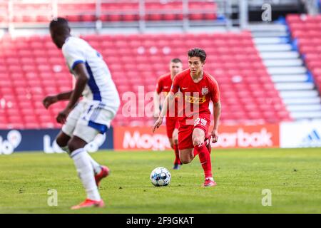 Kopenhagen, Dänemark. April 2021. Victor Jensen (22) vom FC Nordsjaelland beim 3F Superliga-Spiel zwischen dem FC Kopenhagen und dem FC Nordsjaelland in Parken in Kopenhagen. (Foto: Gonzales Photo/Alamy Live News Stockfoto