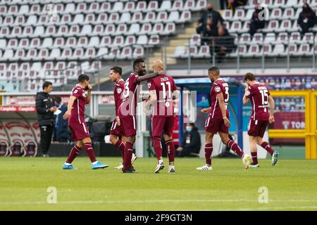 Simone Zaza vom FC Turin feiert mit Teamkollegen nach dem Tor Während der Serie EIN Fußballspiel zwischen dem FC Turin und ALS Roma am Olympic Grande Tor Stockfoto