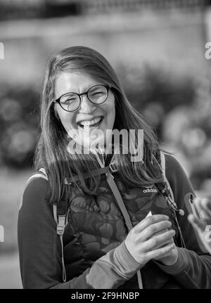 Das Straßenleben der Menschen in der Stadt, die täglich ein normales Leben führen. Stockfoto