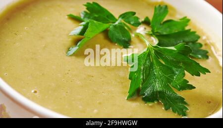 Basler Mehlsuppe - Basler Mehlsuppe aus nächster Nähe Stockfoto