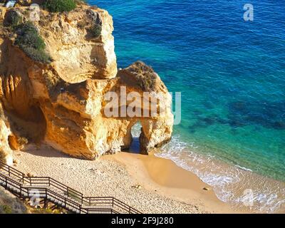 Die Schönheit Portugals - fantastischer paradiesischer Strand praia do Camilo in Lagos an der Algarve Stockfoto