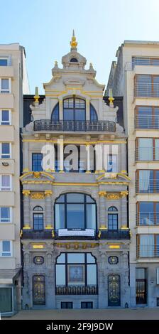 Ostend, Westflandern, Belgien - 17. April 2021: Villa MARITZA Albert I Promenade 76 denkmalgeschützte Ruderhaus aus dem Jahr 1885 erbaut. Stockfoto