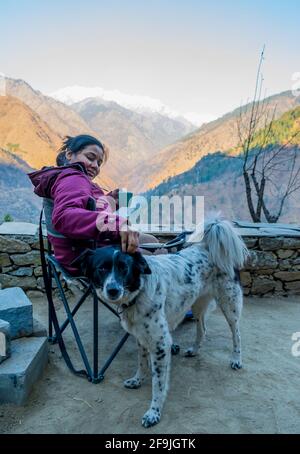 Pekhri, Tirthan Valley, Himachal Pradesh, Indien Stockfoto