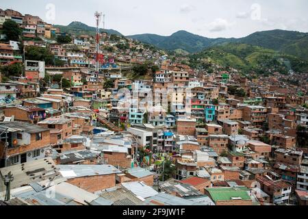 Medellín, Antioquia / Kolumbien - 8. Juli 2019. Kommune 13, San Javier ist eine der 16 Gemeinden der Stadt und liegt westlich des westlichen Centra Stockfoto