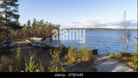 Boote an einem See Herbsttag 01 Stockfoto