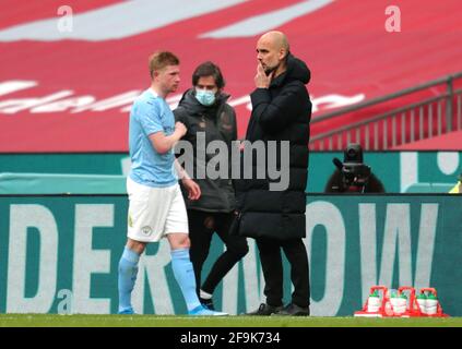 KEVIN DE BRUYNE, PEP GUARDIOLA, CHELSEA FC V MANCHESTER CITY FC, 2021 Stockfoto