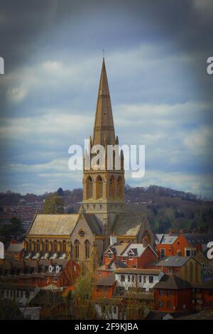 Die Kirche St. Michael und Allerheiligen in Exeter, Devon wurde zwischen 1865 und 1868 im neugotischen Stil erbaut Stockfoto