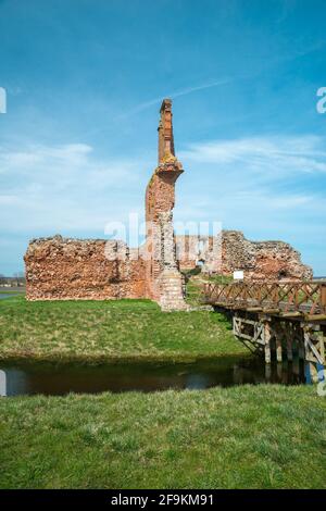 Burg Besiekiery in Gmina Grabów, im Kreis Łęczyca, Woiwodschaft Łódź, in Mittelpolen Stockfoto