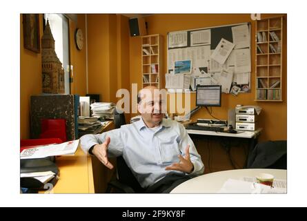 Mark Damazer control BBC Radio Four 4 und digital 7 Foto von David Sandison The Independent Stockfoto