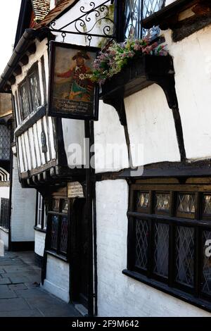 Porträt von George Augustus Eliott, 1. Baron Heathfield auf Schild auf Shovels, einem historischen Haus in der All Saints Street, Altstadt, Hastings, East Sussex Stockfoto