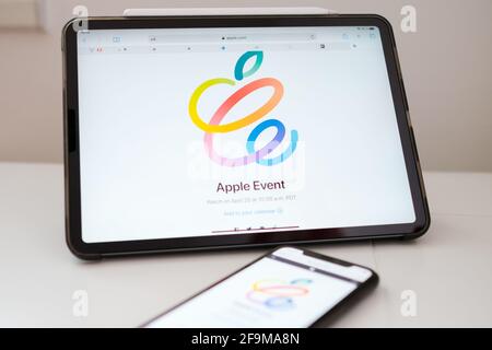 Apple Event 2021 auf dem iPad Pro-Bildschirm. USA, San Francisco, April 2021. Stockfoto