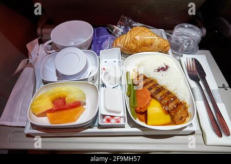 Airline Food auf dem Fach Stockfoto