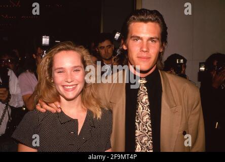 CENTURY CITY, CA - 14. JUNI: Der Schauspieler Josh Brolin und seine Frau Alice Adair nehmen am 14. Juni 1989 an der ABC Television Affiliates Party im Century Plaza Hotel in Century City, Kalifornien Teil. Quelle: Ralph Dominguez/MediaPunch Stockfoto