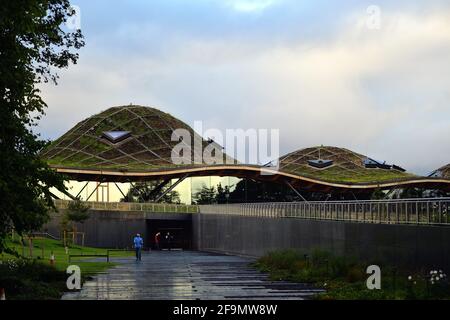 Craigellachie, Moray Scotland, Vereinigtes Königreich. Das Besucherzentrum in der Macallan Distillery in den Highlands von Schottland. Stockfoto