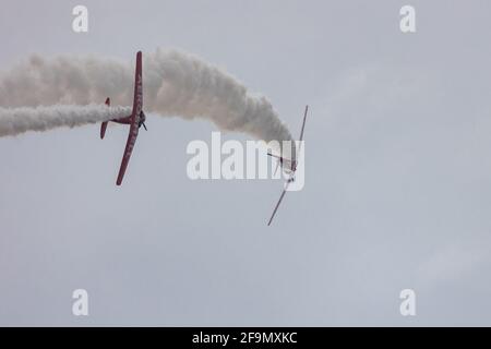 Am 15. April 2021 treten die Aeroshell-Teams auf der Sun N Fun Airshow in Lakeland, Zentral-Florida, USA. Stockfoto