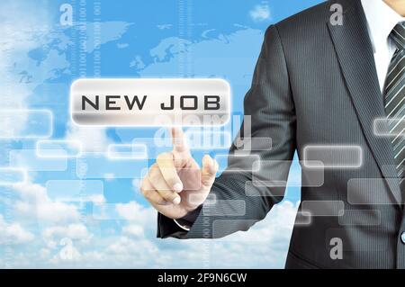 Geschäftsmann Hand zeigt auf NEUE JOB-Zeichen auf dem virtuellen Bildschirm Stockfoto