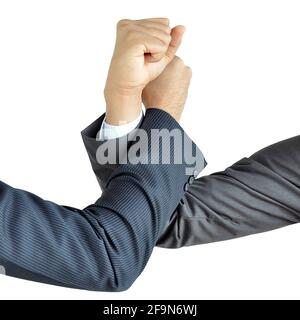 Die Hände des Geschäftsmannes führen Armdrücken durch Stockfoto