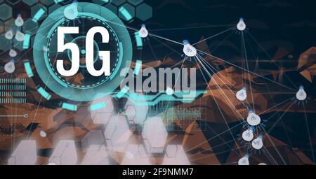 Zusammensetzung von 5g-Text über Scope-Scanning und Netzwerk von Anschlüsse mit Glühbirnen Stockfoto