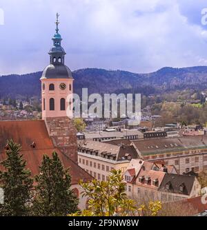 Blick auf die Stiftskirche in Baden Baden. Von der neuen Burg aus gesehen. Baden Württemberg, Deutschland, Europa Stockfoto