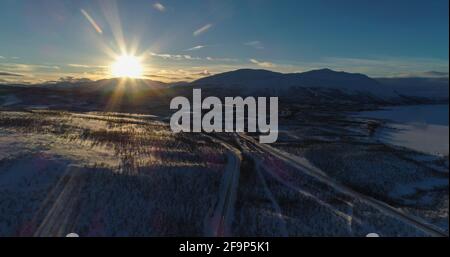 Abisko Dorf Winter Sonnenuntergang 01 Stockfoto