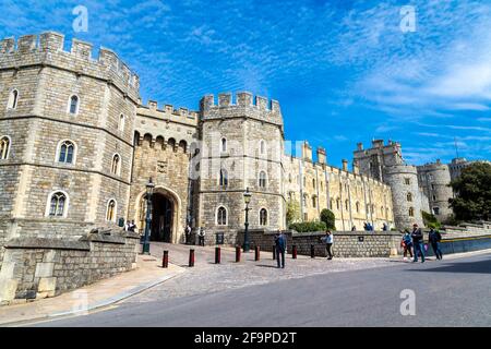 Außenansicht der königlichen Residenz aus dem mittelalterlichen Schloss Windsor aus dem 11. Jahrhundert, Windsor, Burkshire, Großbritannien Stockfoto