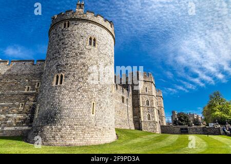 Außenansicht der königlichen Residenz aus dem mittelalterlichen Schloss Windsor aus dem 11. Jahrhundert, Windsor, Burkshire, Großbritannien Stockfoto