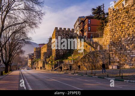 Traditionelle osmanische Architektur in der Stadt Bursa, Türkei Stockfoto