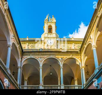 Innenhof eines der Paläste von strada nuova - doria tursi Palast in Genua, Italien Stockfoto