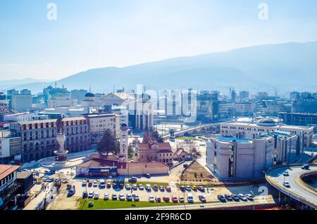 Luftaufnahme der mazedonischen Hauptstadt skopje von der Kaale-Festung. Stockfoto