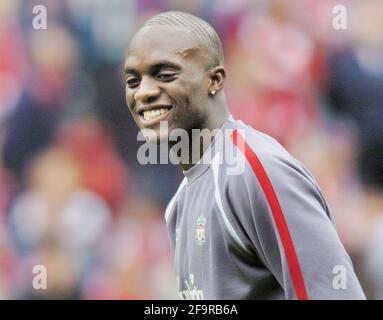 LIVERPOOL V MAN UTD 18/9/2005 MOMO SISSOKO BILD DAVID ASHDOWN.PREMIERSHIP FUSSBALL Stockfoto