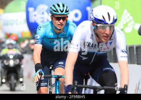 20. April 2021; Alpenradtour Etappe 2, Innsbruck, Feichten im Kaunertal Österreich; Aleksandr Vlasov Astana - Premier Tech Stockfoto