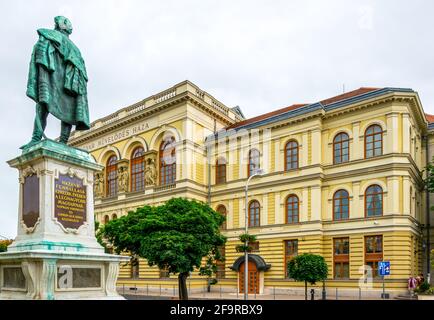 Statue von Istvan Szechenyi auf dem szechenyi Platz in Sopron, Ungarn. Stockfoto