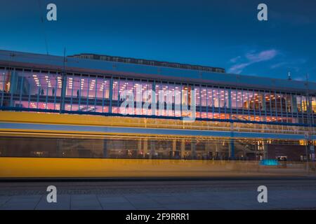 17. Mai 2019 Dresden, Deutschland - Öffentlicher Nahverkehr von Dresden. Stockfoto