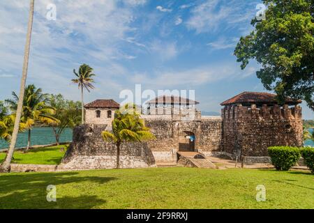 Castillo de San Roam, spanische Kolonialfestung am Eingang zum Izabal-See im Osten Guatemalas. Stockfoto