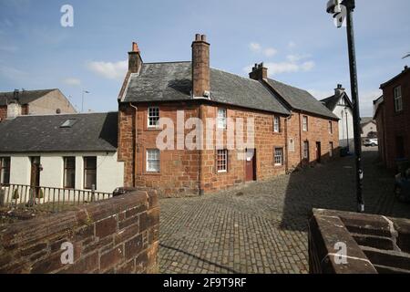 Scotland, Ayrshire, Mauchline,16. April 2021. Burns House & Museum, Castle Street. Geschlossene Mitteilungen an der Tür wegen Coronavirus Stockfoto