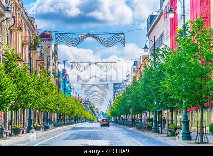 Gedimino prospektas (Gediminas Avenue) ist die Hauptstraße in Vilnius, Litauen Stockfoto