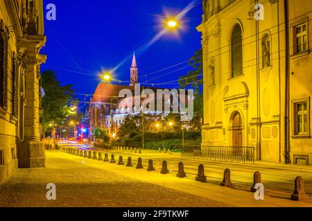 Nachtansicht der Kirche St. Vincent und St. James (Wincent i Jakub) in Wroclaw, Polen Stockfoto