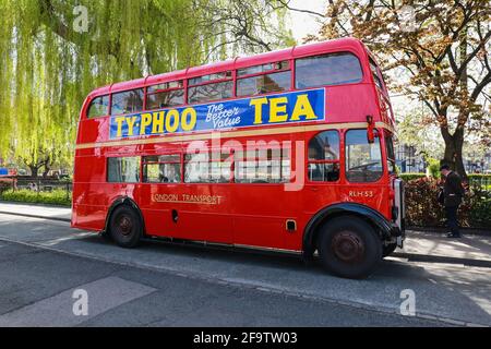 London, Großbritannien. 18. April 2021. Event LT RLHs 50 Jahre später - Vintage Doppeldeckelbus in Clapton. Quelle: Waldemar Sikora Stockfoto