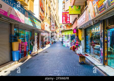 MANAMA, BAHRAIN, 23. OKTOBER 2016: Blick auf den Suq Bab al Bahrain in Manama, der Hauptstadt von Bahrain Stockfoto