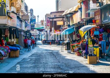 MANAMA, BAHRAIN, 23. OKTOBER 2016: Blick auf den Suq Bab al Bahrain in Manama, der Hauptstadt von Bahrain Stockfoto