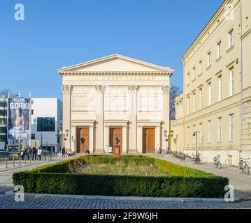 BERLIN, 12. MÄRZ 2015: Bau des Maxim gorki-Theaters in berlin. Stockfoto