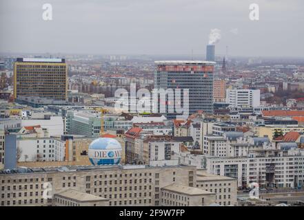 BERLIN, 12. MÄRZ 2015: Luftaufnahme von Wolkenkratzern in berlin. Stockfoto