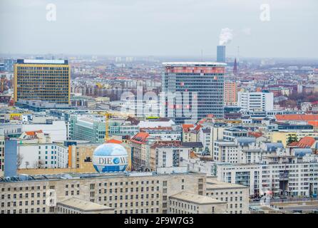 BERLIN, 12. MÄRZ 2015: Luftaufnahme von Wolkenkratzern in berlin. Stockfoto