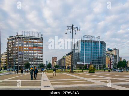 MAILAND, ITALIEN, 13. MÄRZ 2016: Blick auf die Wolkenkratzer eines Geschäftszentrums im viertel porta nuova in mailand, italien. Stockfoto