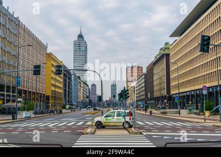 MAILAND, ITALIEN, 13. MÄRZ 2016: Blick auf die Wolkenkratzer eines Geschäftszentrums im viertel porta nuova in mailand, italien. Stockfoto