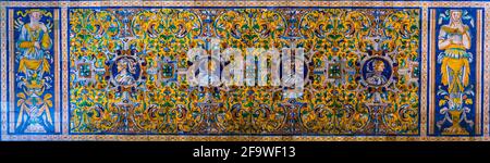 SEVILLA, SPANIEN, 7. JANUAR 2016: Detail eines Mosaiks aus Azulejos - Fliesen, für die die region andalusien in spanien berühmt ist, im Inneren des Gebiets Stockfoto