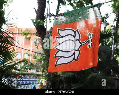 BJP Bhartiya Janta Parteiflagge winkt Indien Stockfoto