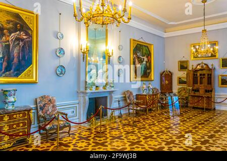 WARSCHAU, POLEN, 13. AUGUST 2016: Ansicht einer Kammer des Wilanow-Palastes in Warschau, Polen. Stockfoto